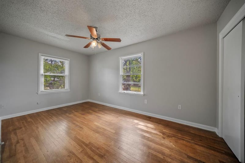 514 E University Avenue, Waxahachie TX 75165 - Photo 16