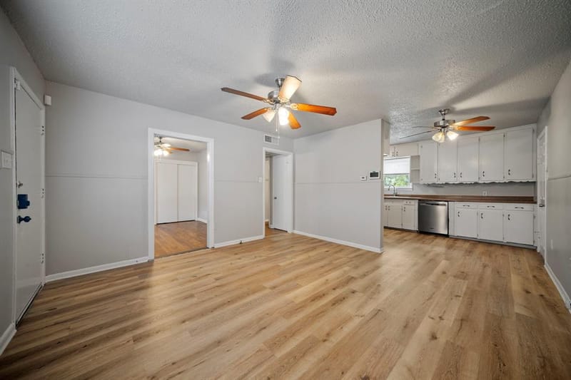 514 E University Avenue, Waxahachie TX 75165 - Photo 5
