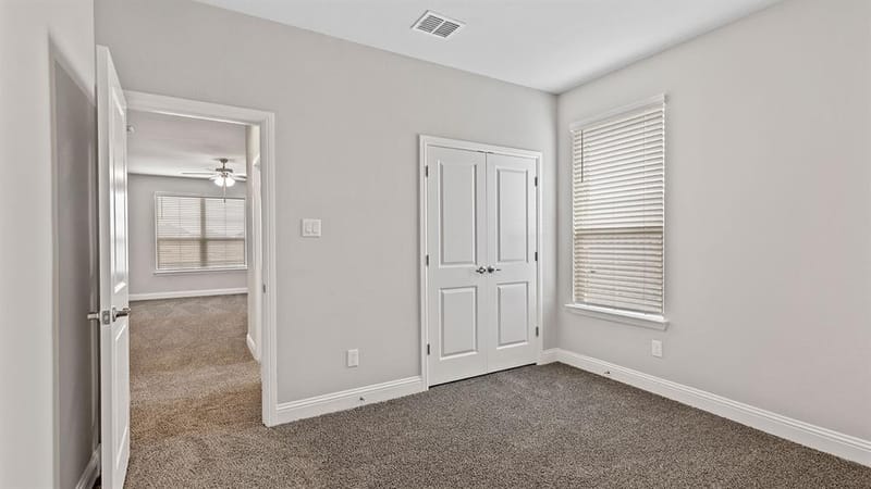 712 SOARING HAWK Drive, Fort Worth TX 76008 - Photo 32