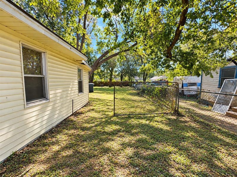 3234 Spring Avenue, Dallas TX 75215 - Photo 18