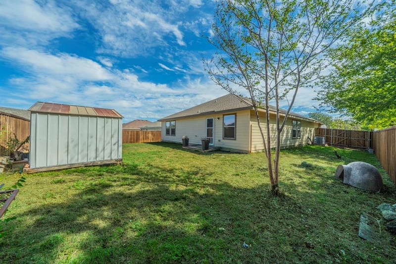 1803 Brookwood Drive, Terrell TX 75160 - Photo 24