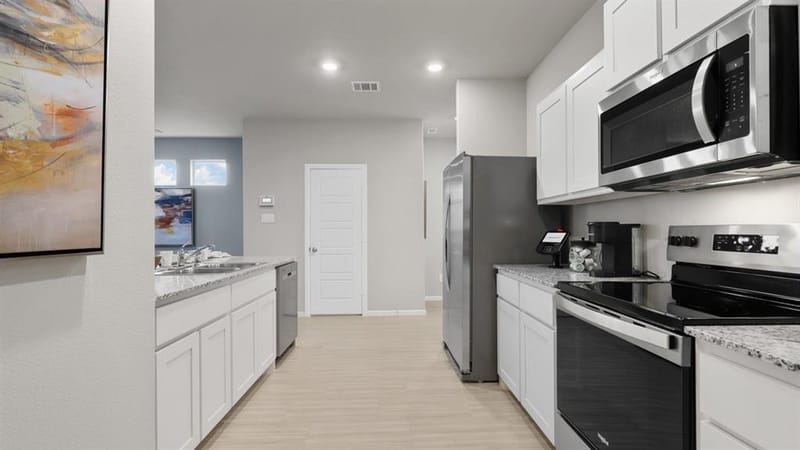 2816 MAPLE ORCHARD Lane, Fort Worth TX 76140 - Photo 8