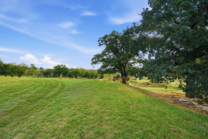 2506 Hawkins Lilly Road, Weatherford TX 76085 - Photo 21
