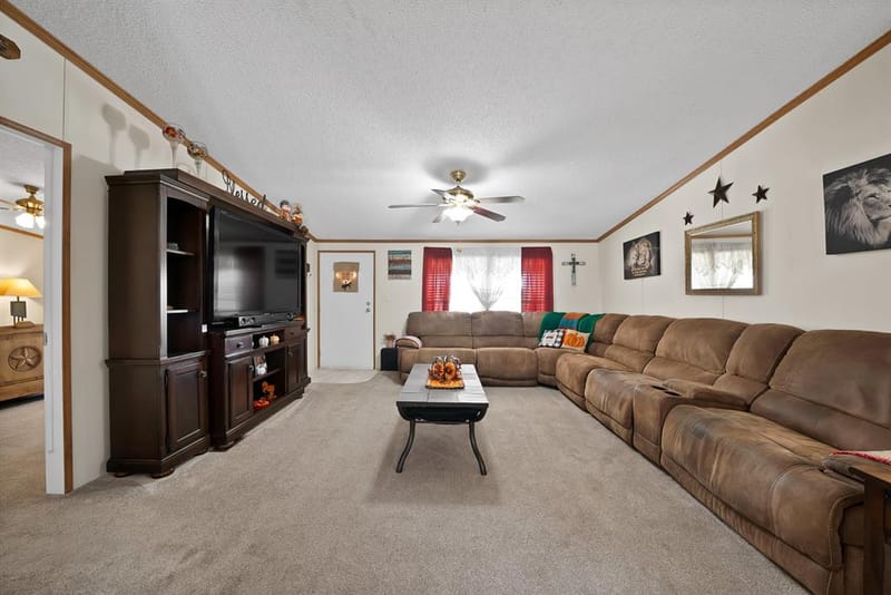 435 Gene Lee Road, Mineral Wells TX 76067 - Photo 17