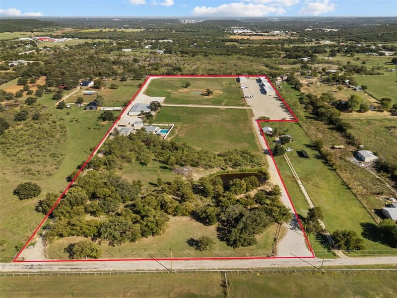 435 Gene Lee Road, Mineral Wells TX 76067