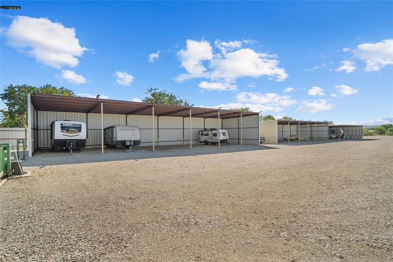 435 Gene Lee Road, Mineral Wells TX 76067 - Photo 5