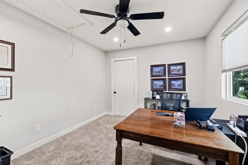 6409 Ridgemont Drive, Dallas TX 75214 - Photo 22