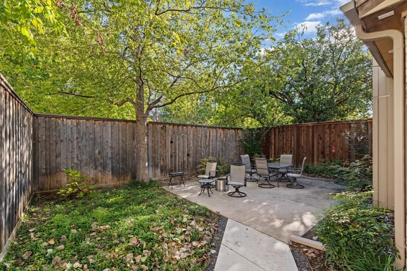6409 Ridgemont Drive, Dallas TX 75214 - Photo 34