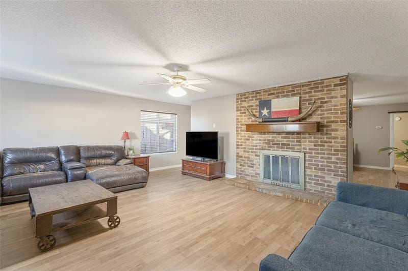 5305 Countess Court, Lake Dallas TX 75065 - Photo 6