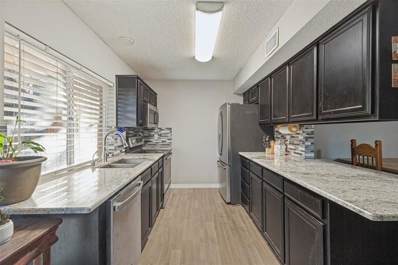 5305 Countess Court, Lake Dallas TX 75065 - Photo 13