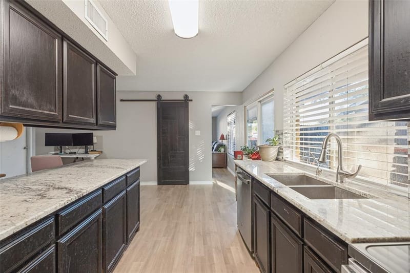 5305 Countess Court, Lake Dallas TX 75065 - Photo 12