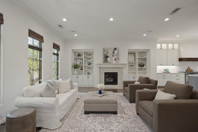 4323 Gilbert Avenue # 2, Dallas TX 75219 - Photo 7