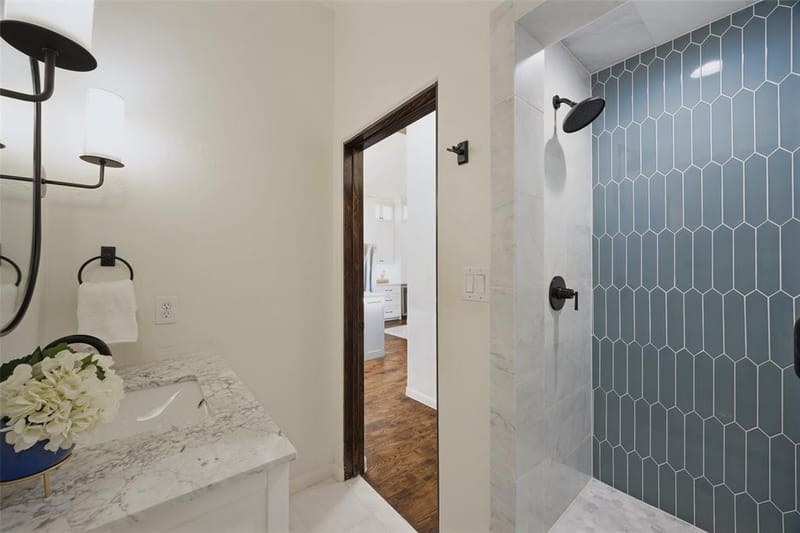 4323 Gilbert Avenue # 2, Dallas TX 75219 - Photo 28
