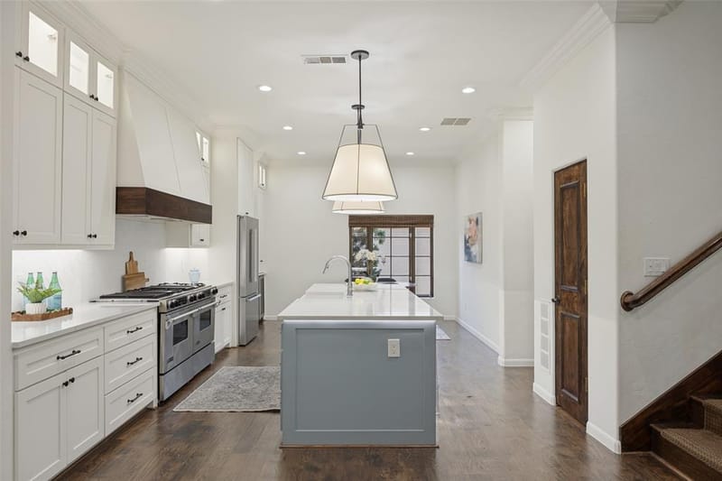4323 Gilbert Avenue # 2, Dallas TX 75219 - Photo 10
