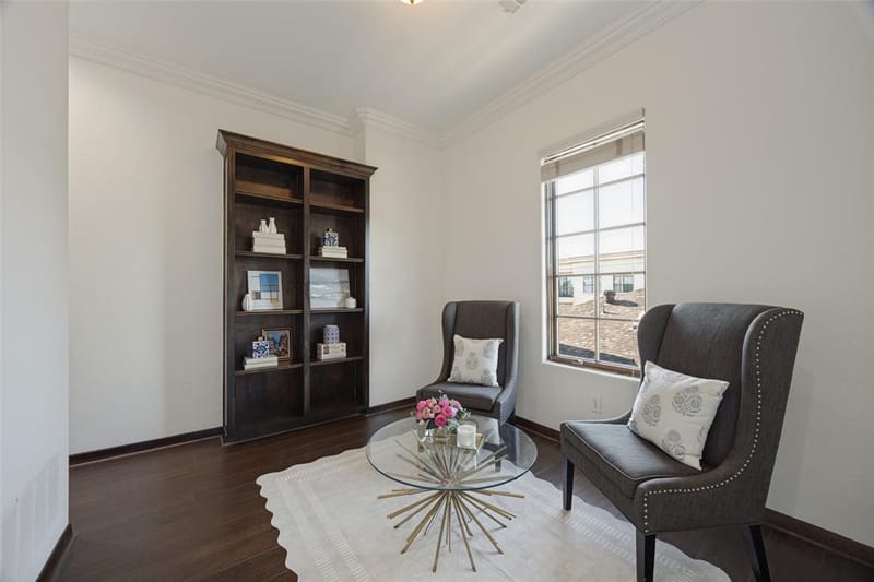 4323 Gilbert Avenue # 2, Dallas TX 75219 - Photo 15