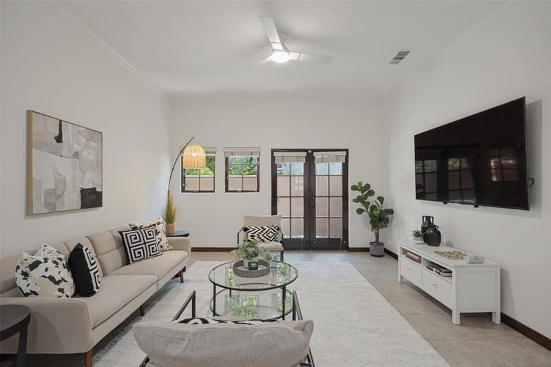 4323 Gilbert Avenue # 2, Dallas TX 75219 - Photo 4