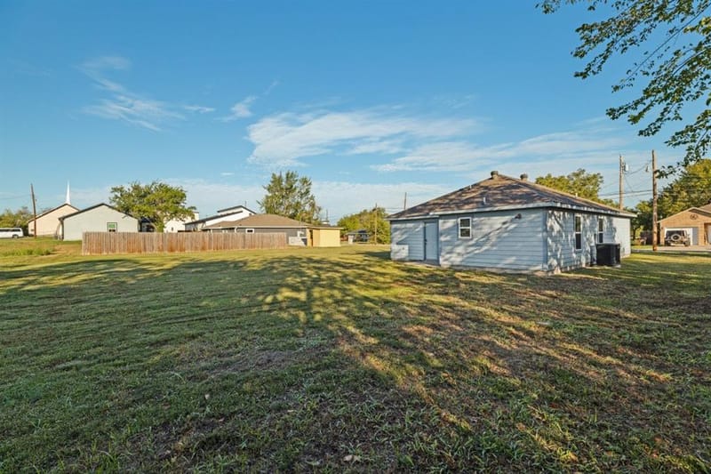 3103 Silver Street, Greenville TX 75401 - Photo 23