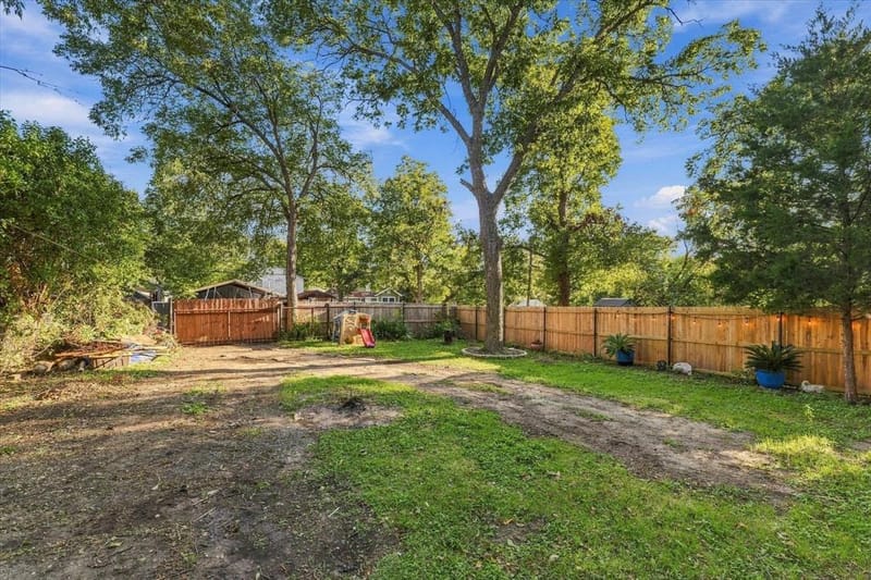 2108 Lyle, Waco TX 76708 - Photo 34