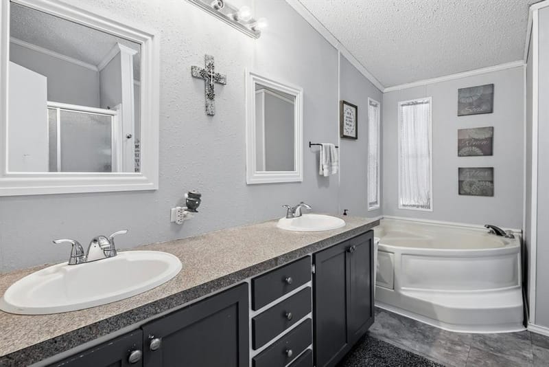 5716 County Road 4516, Commerce TX 75428 - Photo 17