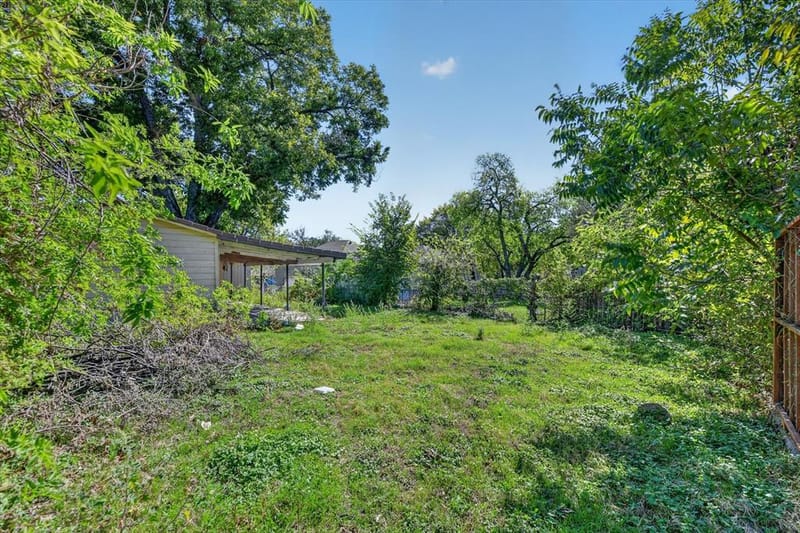 2405 Roosevelt Avenue, Fort Worth TX 76164 - Photo 37