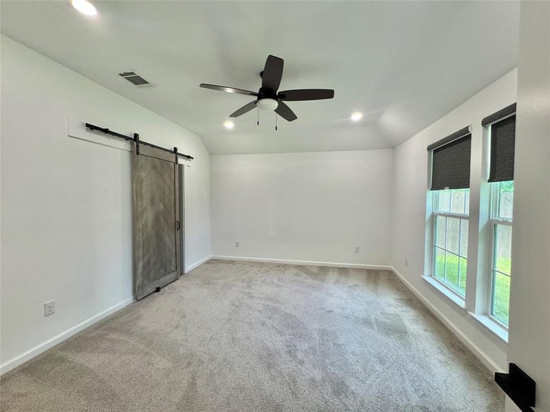 1134 Vintage Avenue, Gainesville TX 76240 - Photo 13