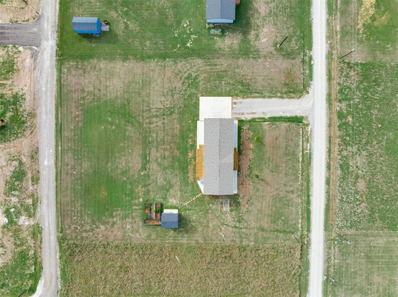 10 Private Road 33084, Sumner TX 75486 - Photo 35