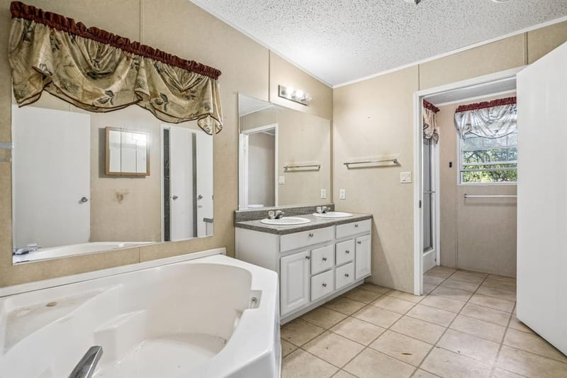 7018 Post Oak Drive, Bonham TX 75418 - Photo 17