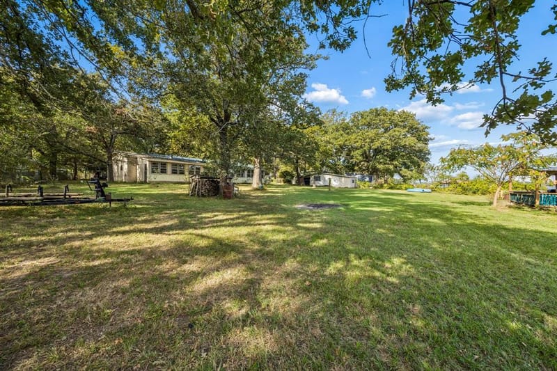 7018 Post Oak Drive, Bonham TX 75418 - Photo 28