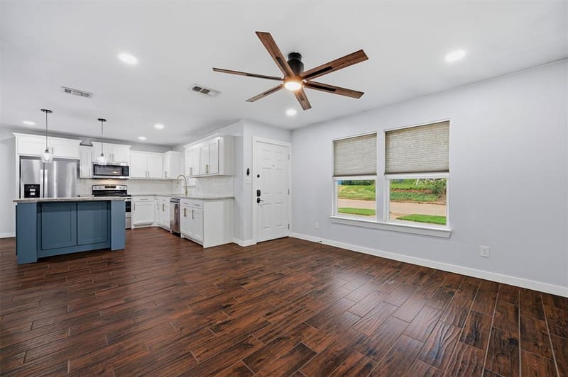 106 E Heron Street, Denison TX 75021 - Photo 7