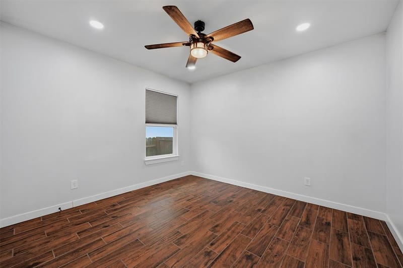 106 E Heron Street, Denison TX 75021 - Photo 15