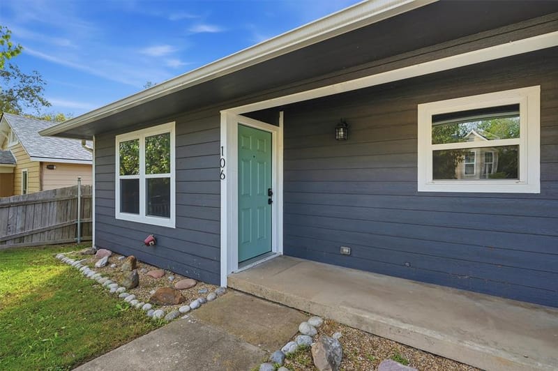 106 E Heron Street, Denison TX 75021 - Photo 4