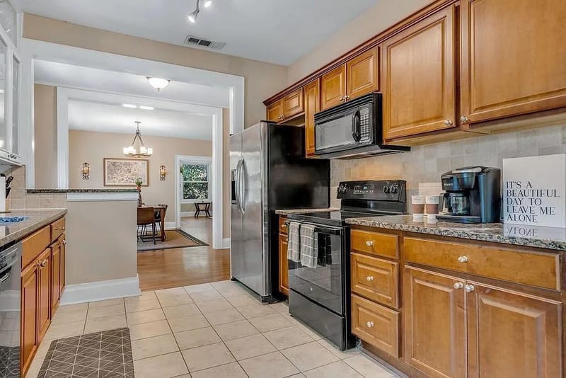 4301 Vandelia Street, Dallas TX 75219 - Photo 9