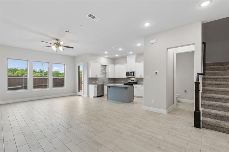 928 Heart Reef Road, Plano TX 75075 - Photo 6