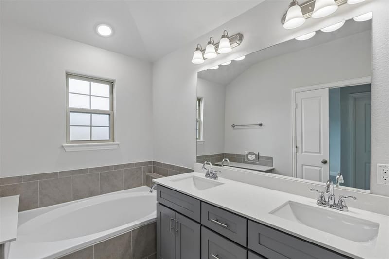928 Heart Reef Road, Plano TX 75075 - Photo 12
