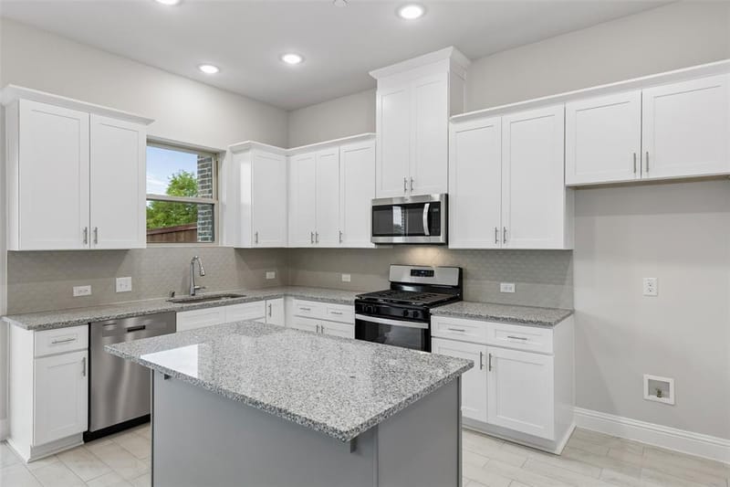 928 Heart Reef Road, Plano TX 75075 - Photo 4