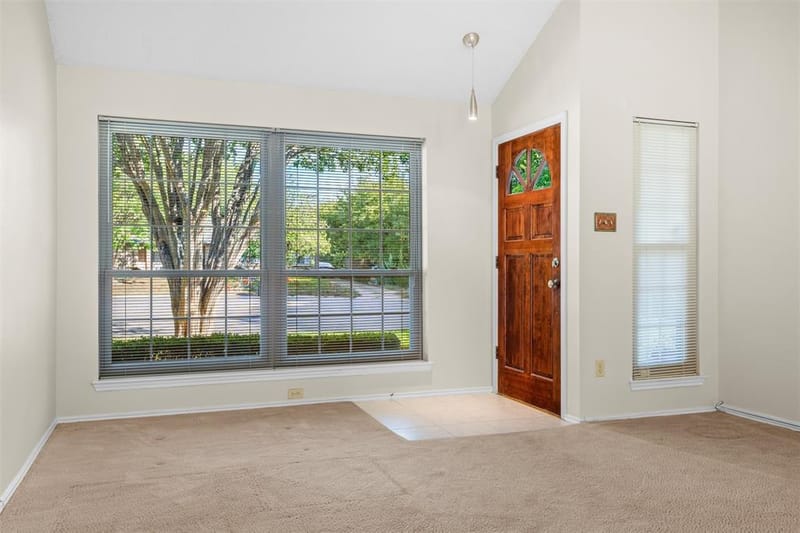 2608 Chestnut Court, Bedford TX 76022 - Photo 5