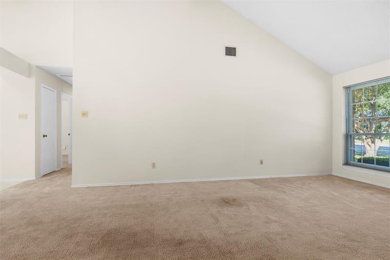2608 Chestnut Court, Bedford TX 76022 - Photo 9