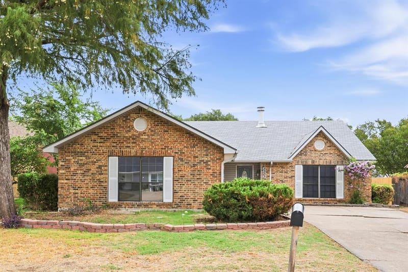 3207 Wintersmith Drive, Arlington TX 76014