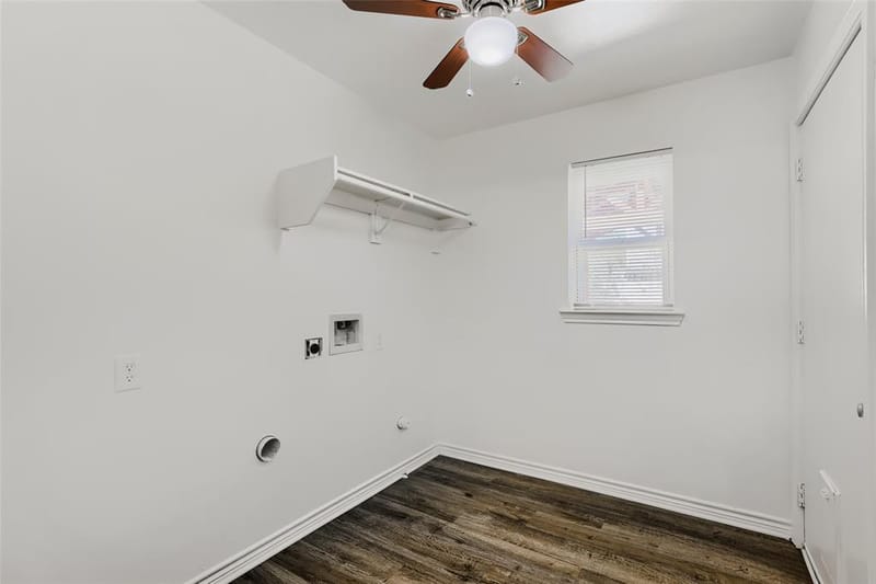 2609 Harvard Street N, Irving TX 75062 - Photo 22