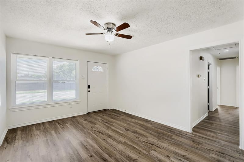 2609 Harvard Street N, Irving TX 75062 - Photo 5
