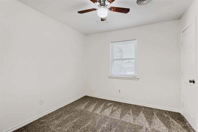 2609 Harvard Street N, Irving TX 75062 - Photo 18