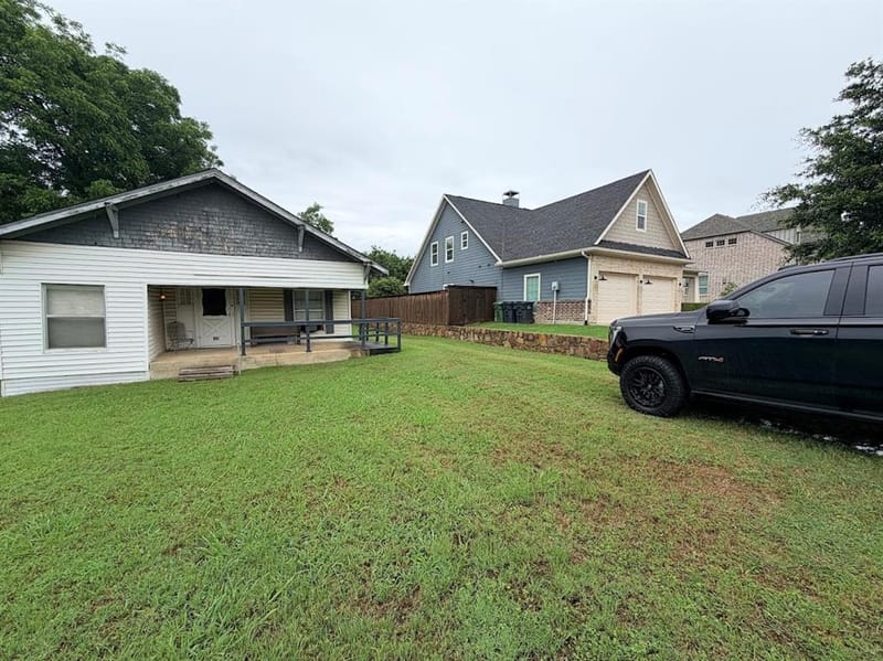 105 E 3rd Street, Prosper TX 75078 - Photo 2