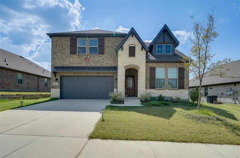 707 Gatecrest Drive, Fate TX 75087 - Photo 2