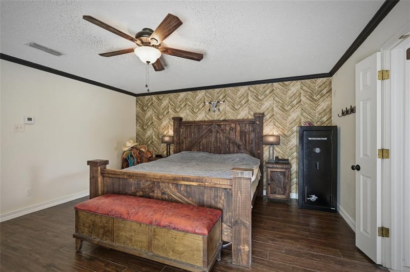501 N Van Zandt Street, Tioga TX 76271 - Photo 14