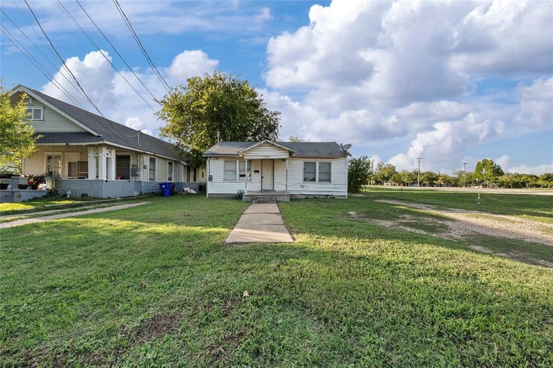 2209 Cleveland Avenue, Waco TX 76706 - Photo 33