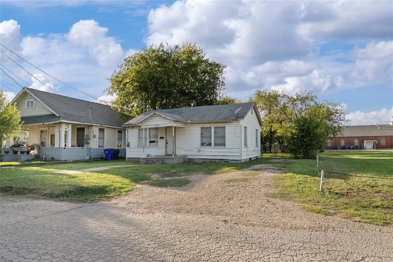 2209 Cleveland Avenue, Waco TX 76706 - Photo 29