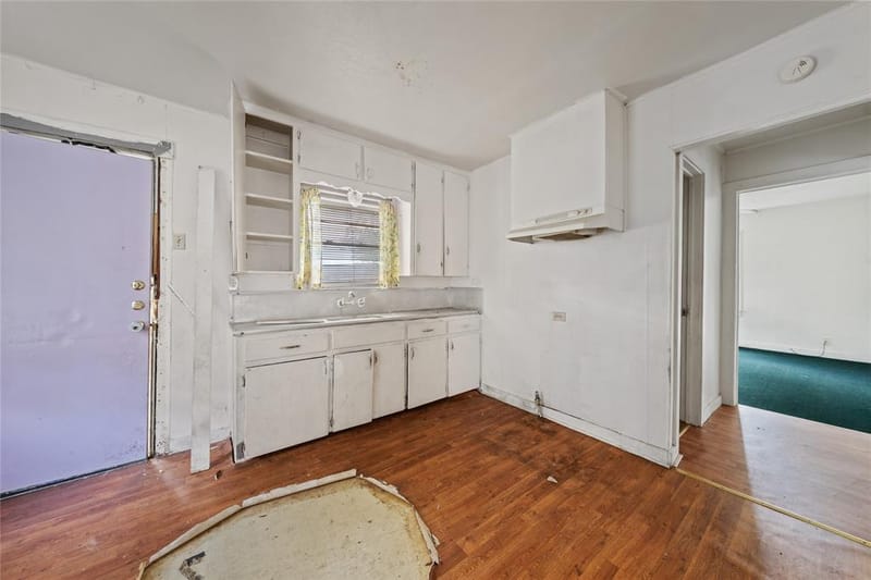 2209 Cleveland Avenue, Waco TX 76706 - Photo 8