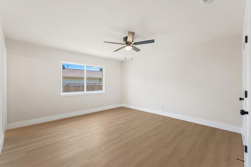7310 Flameleaf Place, Dallas TX 75249 - Photo 13