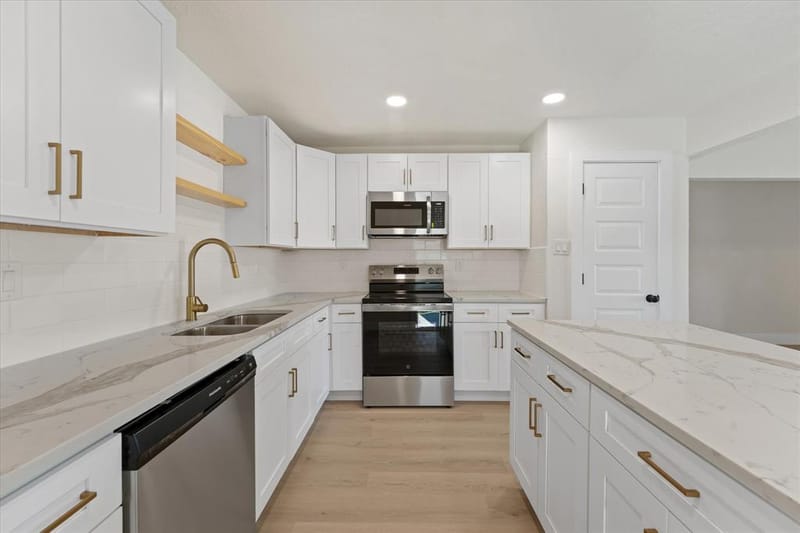 7310 Flameleaf Place, Dallas TX 75249 - Photo 7