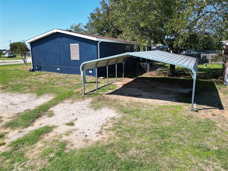 2633 County Road 429, Cleburne TX 76031 - Photo 22